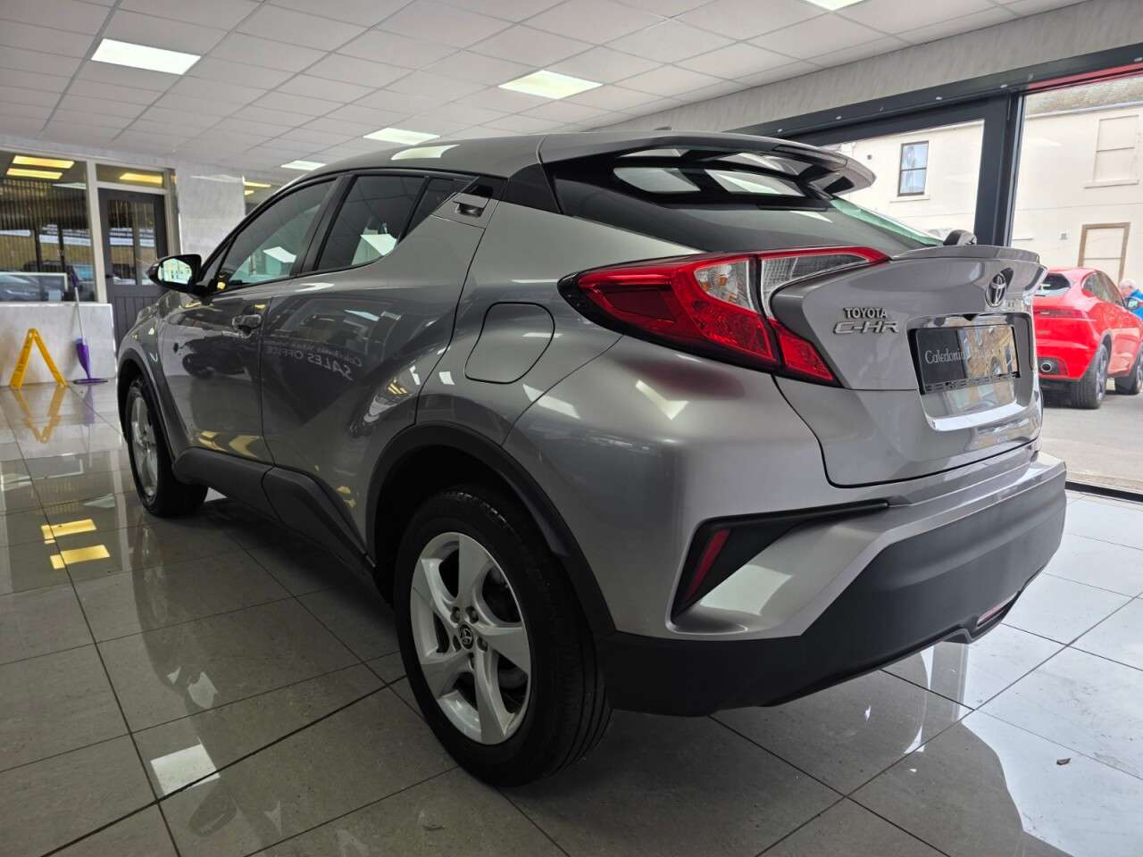 2018 TOYOTA C-HR 2018 TOYOTA C-HR