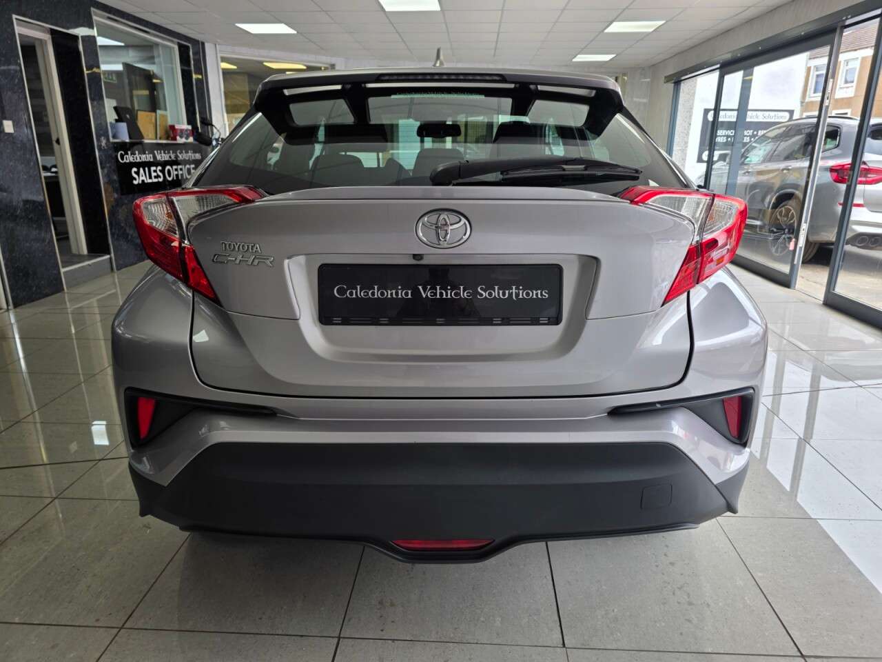 2018 TOYOTA C-HR 2018 TOYOTA C-HR