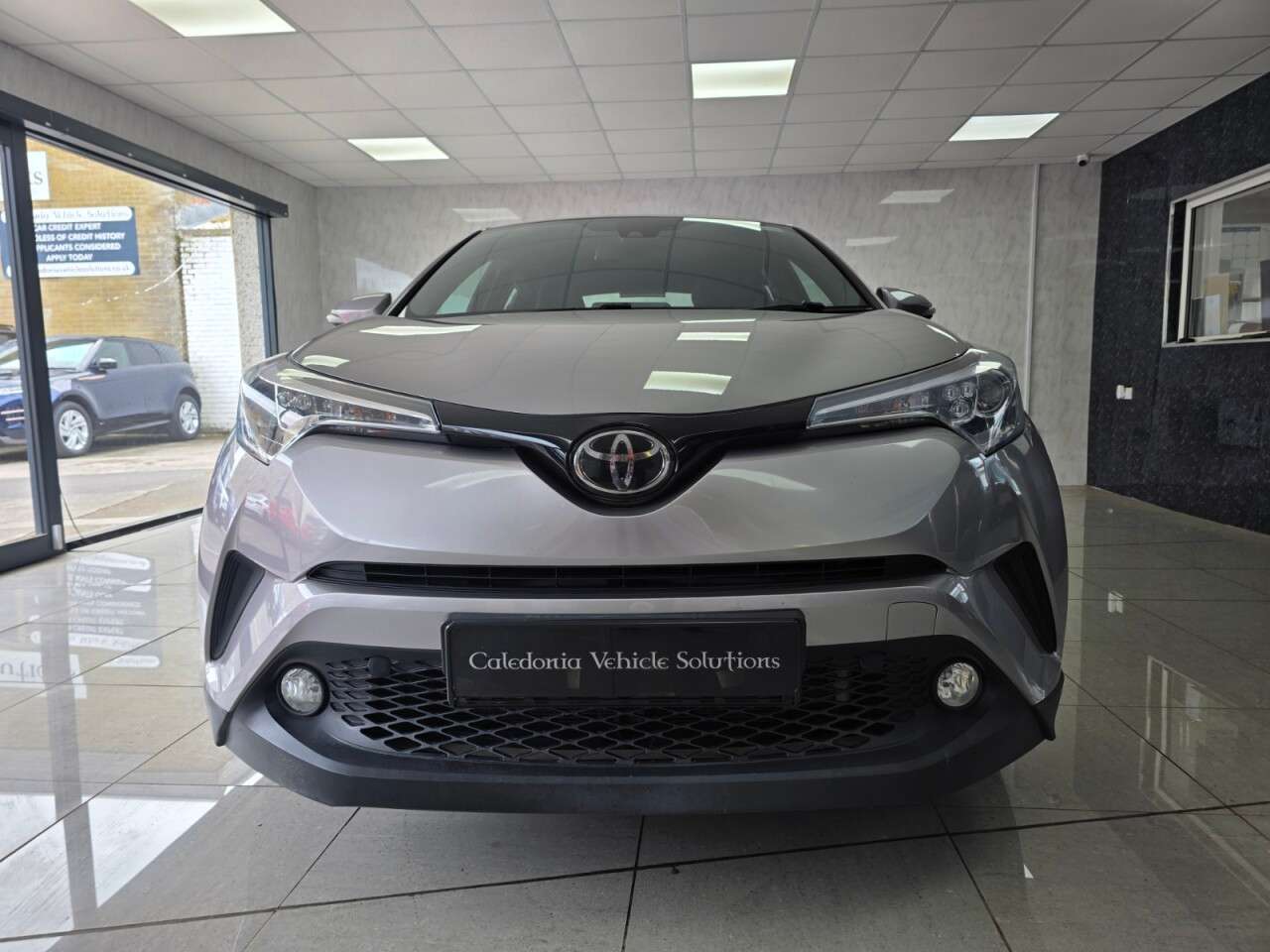 2018 TOYOTA C-HR 2018 TOYOTA C-HR