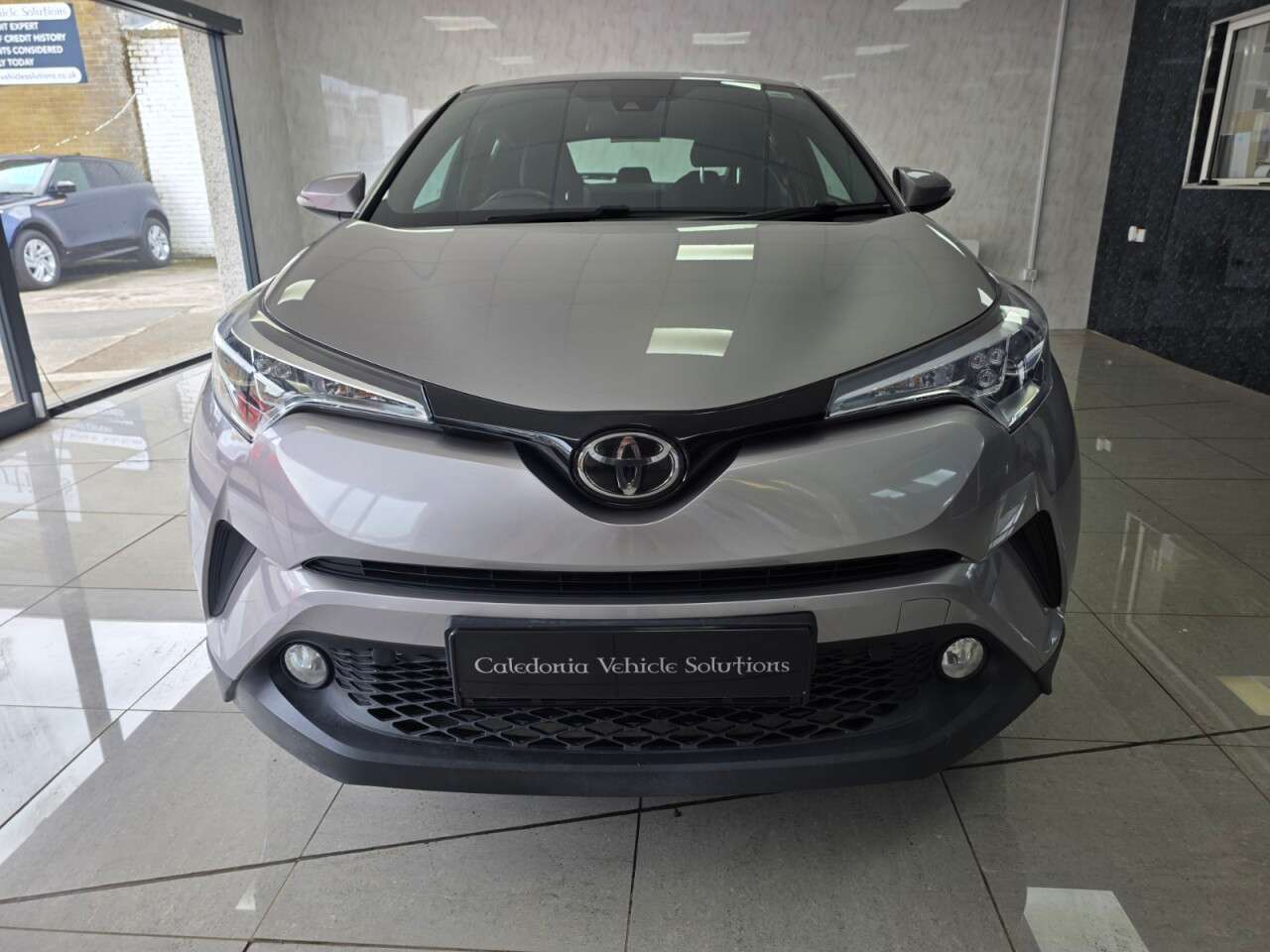 2018 TOYOTA C-HR 2018 TOYOTA C-HR