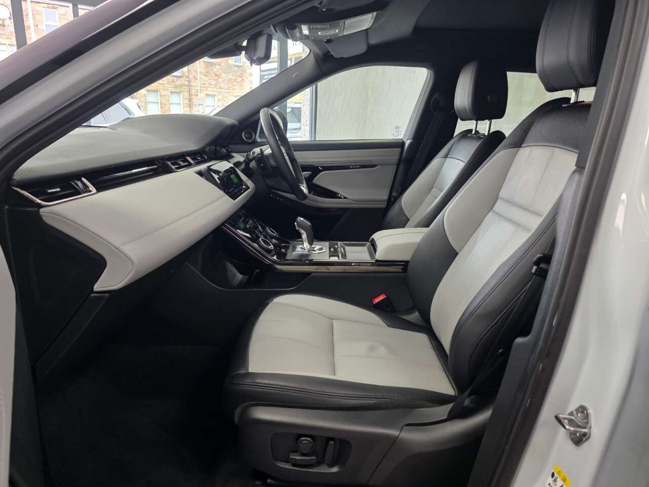 2020 LAND ROVER RANGE ROVER EVOQUE 2020 LAND ROVER RANGE ROVER EVOQUE