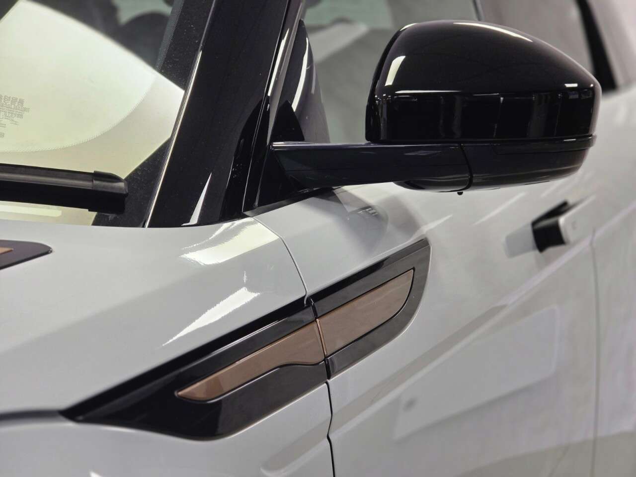 2020 LAND ROVER RANGE ROVER EVOQUE 2020 LAND ROVER RANGE ROVER EVOQUE