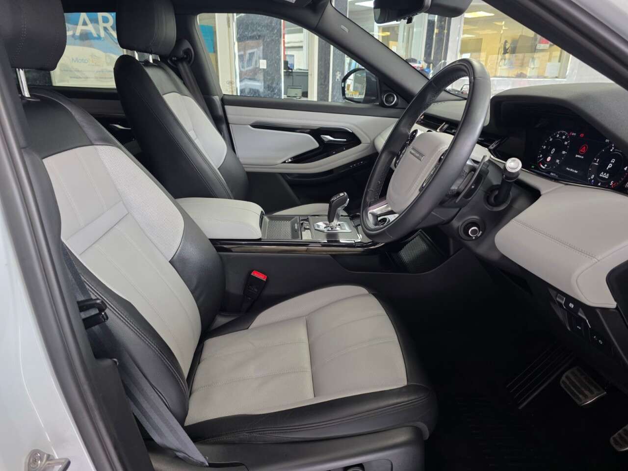 2020 LAND ROVER RANGE ROVER EVOQUE 2020 LAND ROVER RANGE ROVER EVOQUE