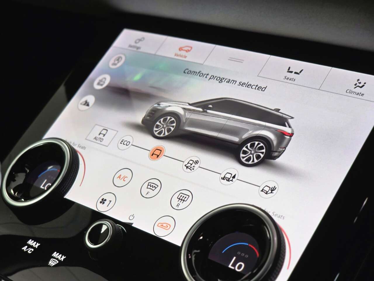 2020 LAND ROVER RANGE ROVER EVOQUE 2020 LAND ROVER RANGE ROVER EVOQUE