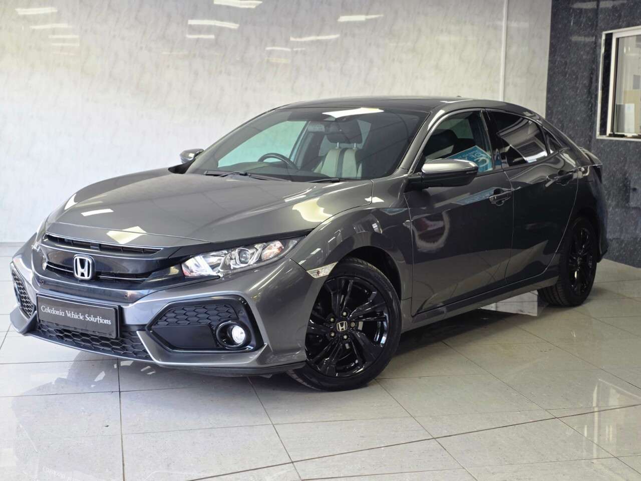 A 2019 HONDA CIVIC 1.0 VTEC Turbo EX Hatchback 5dr Petrol CVT Euro 6 (s/s) (126 ps) A 2019 HONDA CIVIC 1.0 VTEC Turbo EX Hatchback 5dr Petrol CVT Euro 6 (s/s) (126 ps)