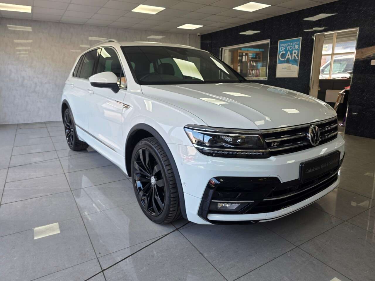 2021 VOLKSWAGEN TIGUAN 2021 VOLKSWAGEN TIGUAN