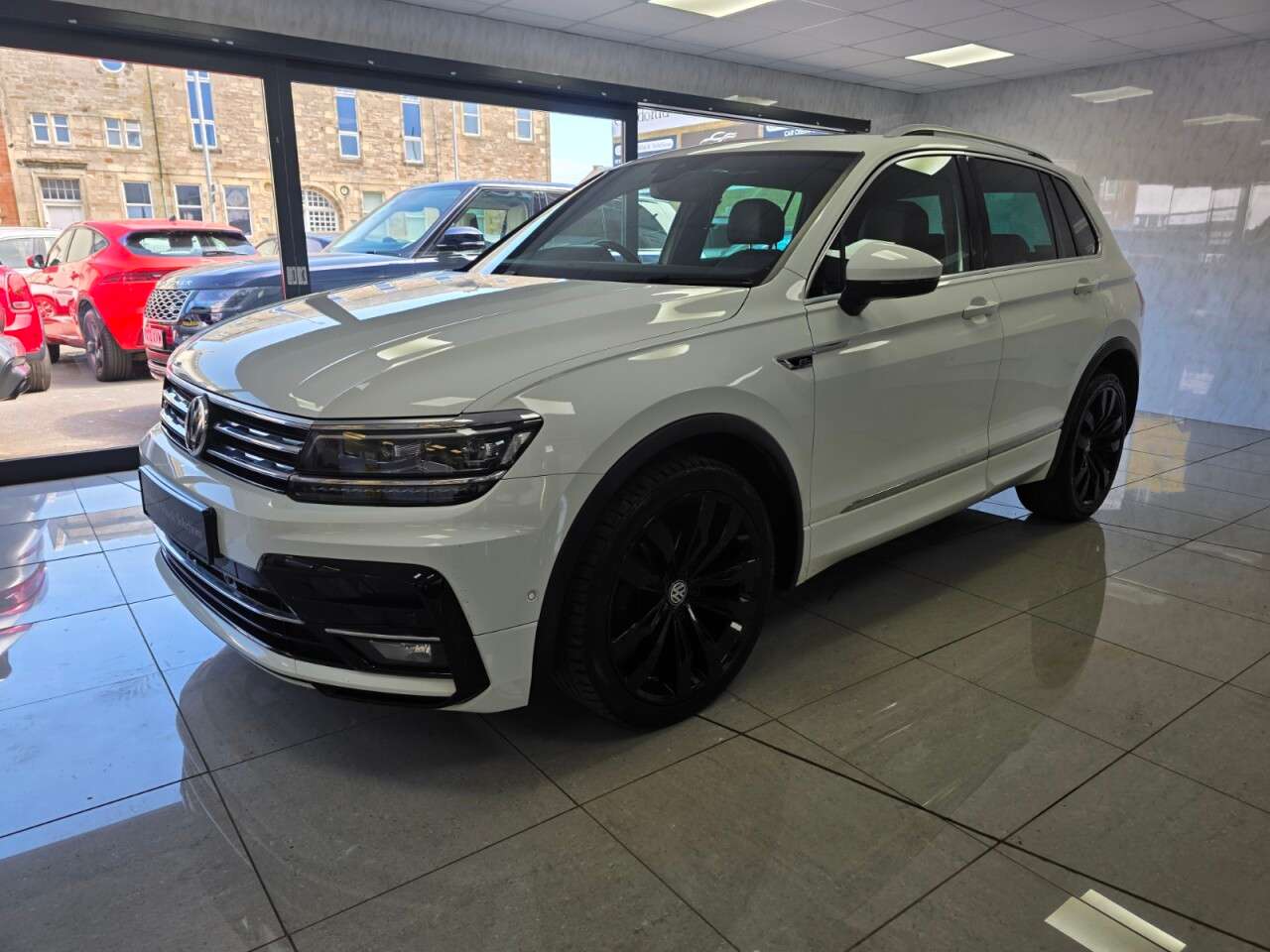 2021 VOLKSWAGEN TIGUAN 2021 VOLKSWAGEN TIGUAN