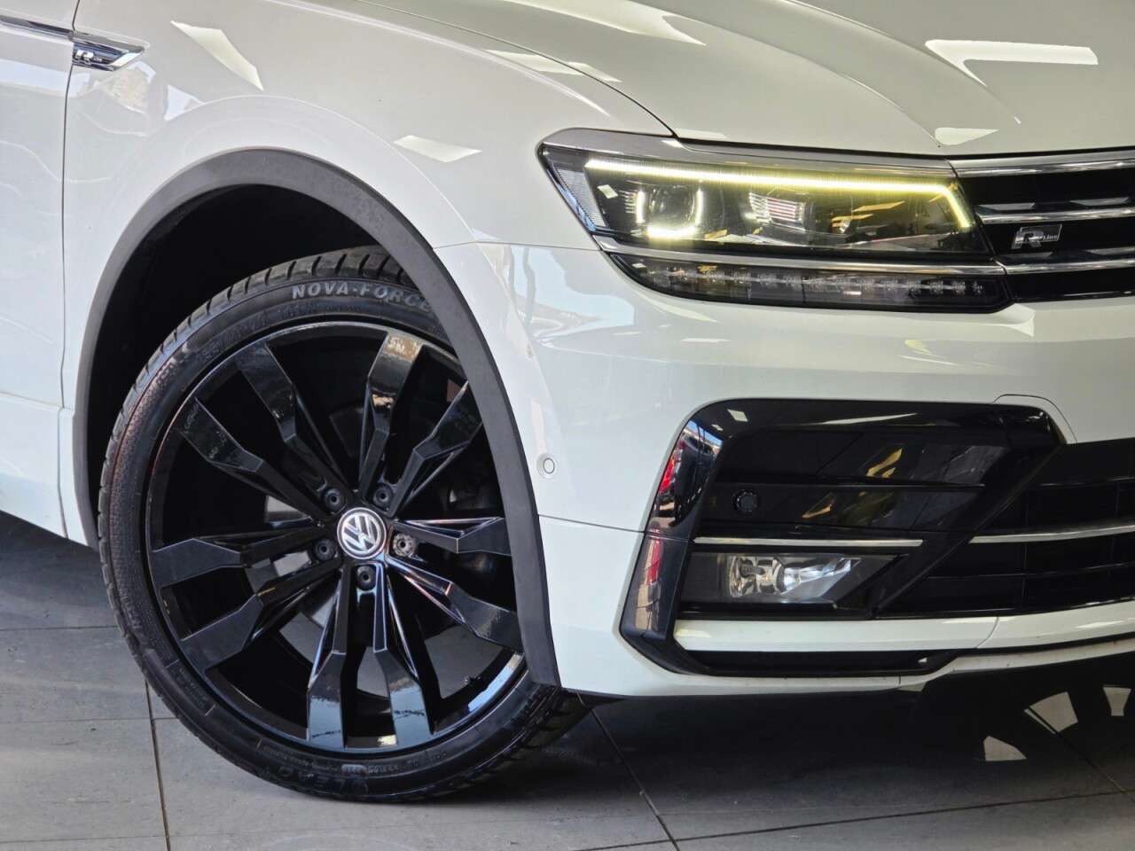 2021 VOLKSWAGEN TIGUAN 2021 VOLKSWAGEN TIGUAN
