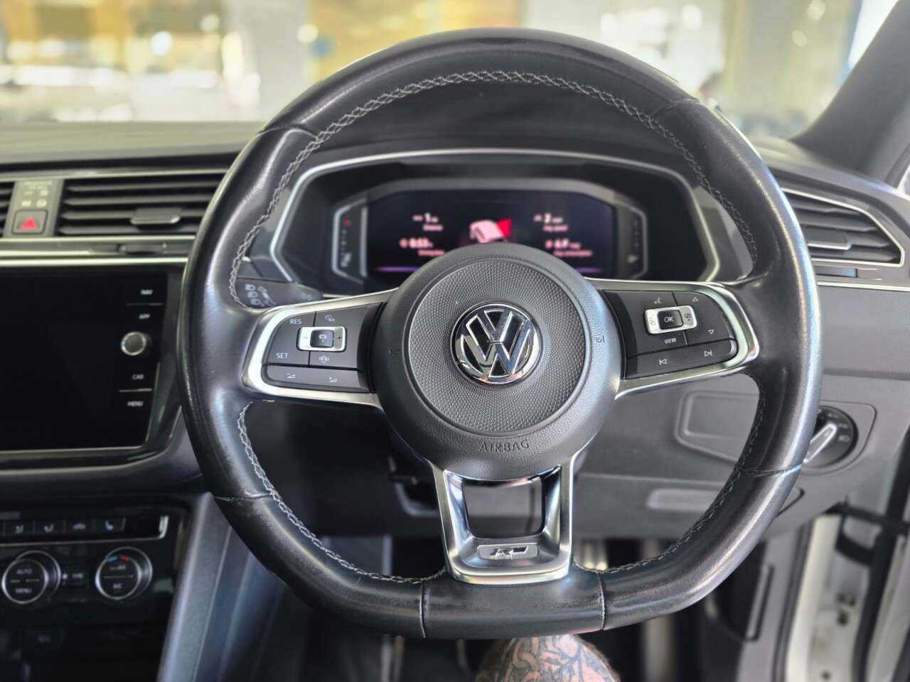 2021 VOLKSWAGEN TIGUAN 2021 VOLKSWAGEN TIGUAN