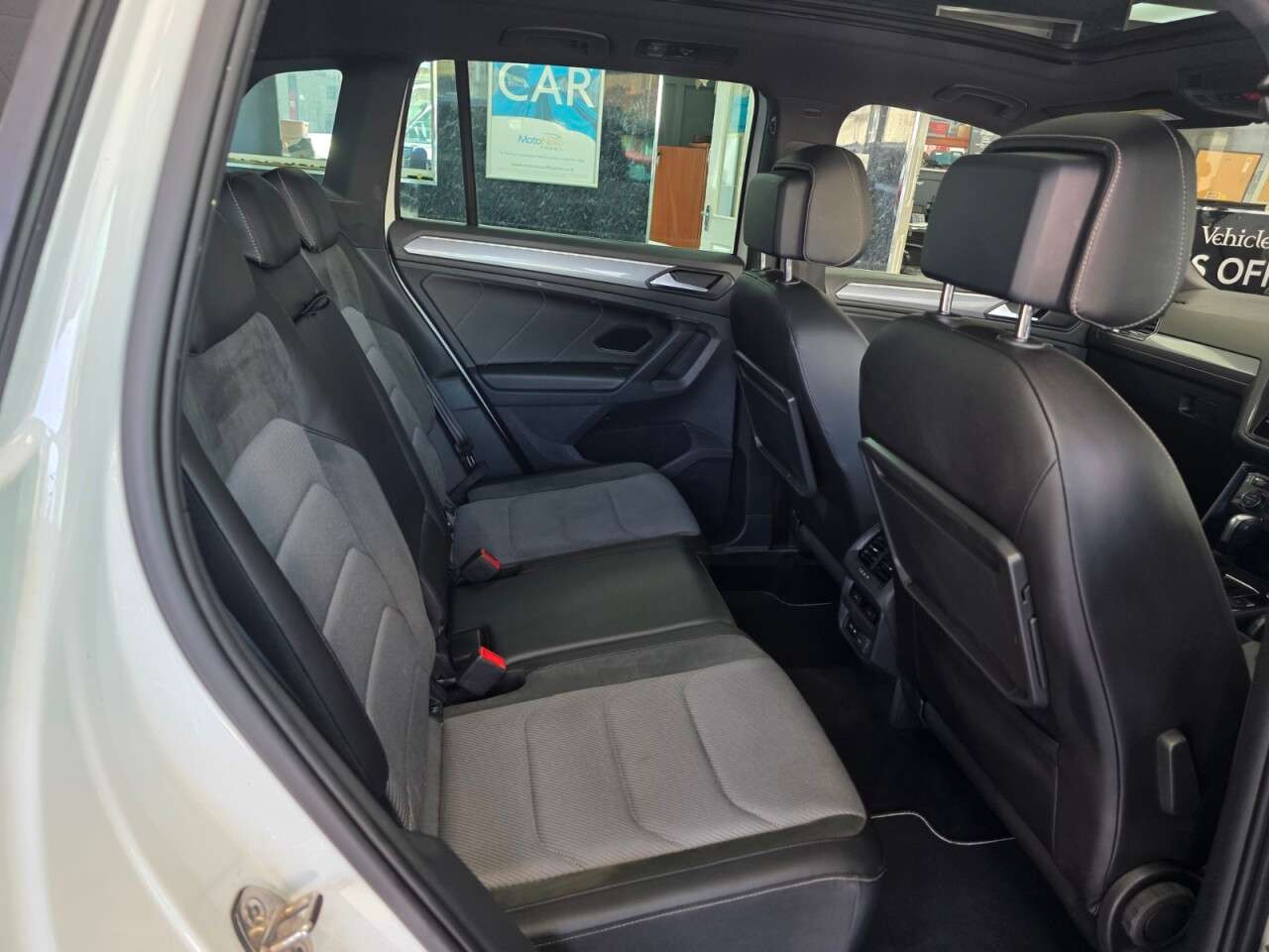 2021 VOLKSWAGEN TIGUAN 2021 VOLKSWAGEN TIGUAN