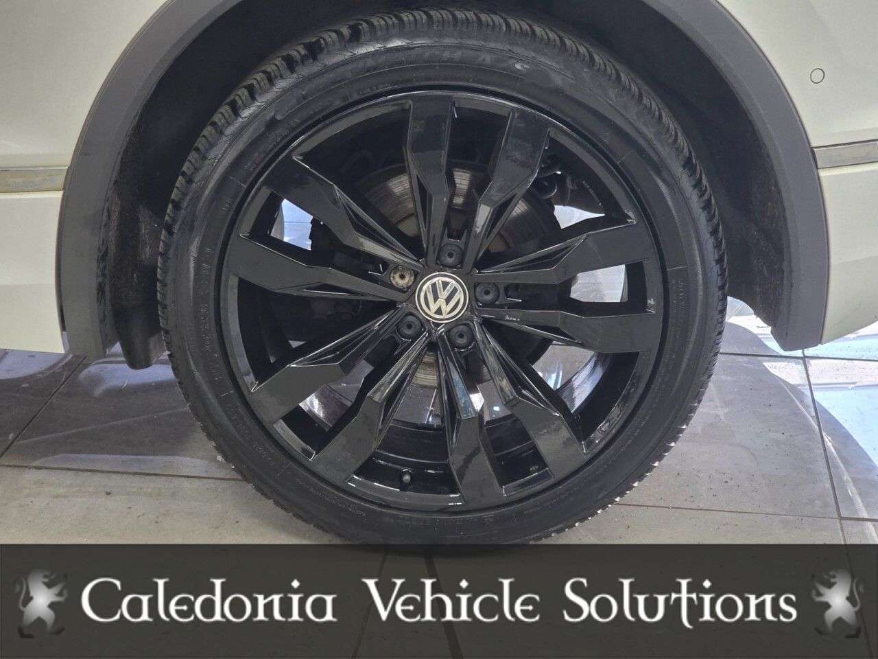2021 VOLKSWAGEN TIGUAN 2021 VOLKSWAGEN TIGUAN
