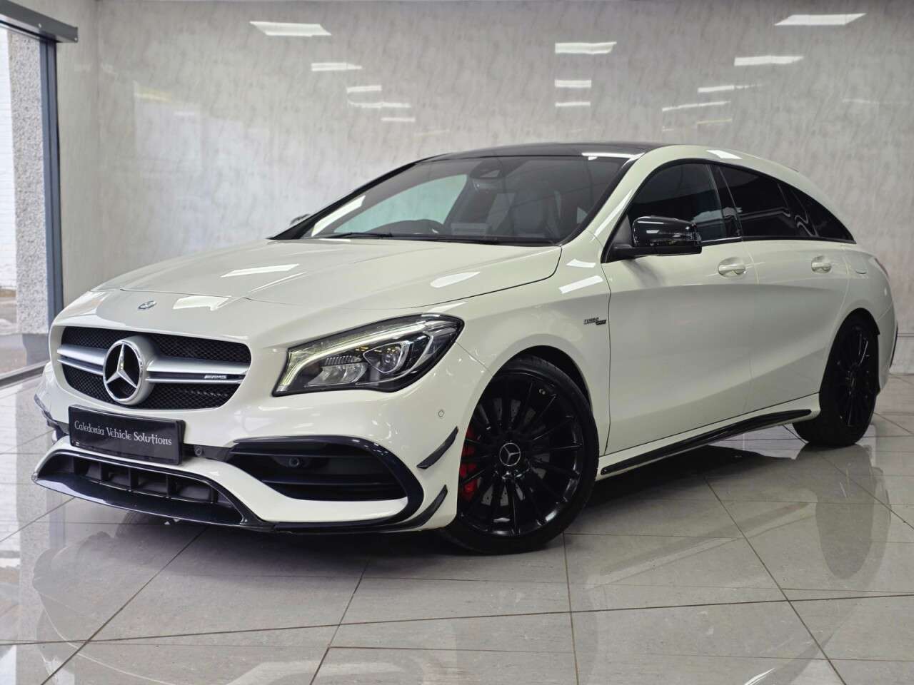 A 2016 MERCEDES-BENZ CLA 2.0 CLA45 AMG Shooting Brake 5dr Petrol SpdS DCT 4MATIC Euro 6 (s/s) (381 p A 2016 MERCEDES-BENZ CLA 2.0 CLA45 AMG Shooting Brake 5dr Petrol SpdS DCT 4MATIC Euro 6 (s/s) (381 p