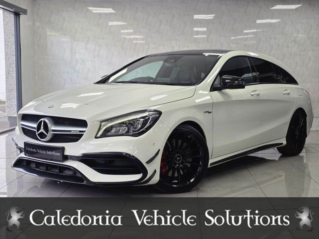 A 2016 MERCEDES-BENZ CLA 2.0 CLA45 AMG Shooting Brake 5dr Petrol SpdS DCT 4MATIC Euro 6 (s/s) (381 p A 2016 MERCEDES-BENZ CLA 2.0 CLA45 AMG Shooting Brake 5dr Petrol SpdS DCT 4MATIC Euro 6 (s/s) (381 p