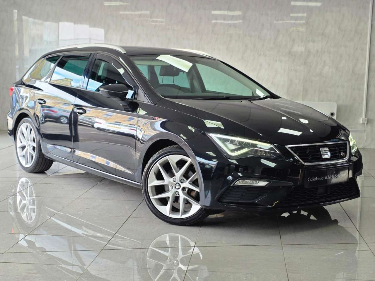 A 2018 SEAT LEON 1.4 TSI FR Technology ST 5dr Petrol Manual Euro 6 (s/s) (125 ps) A 2018 SEAT LEON 1.4 TSI FR Technology ST 5dr Petrol Manual Euro 6 (s/s) (125 ps)