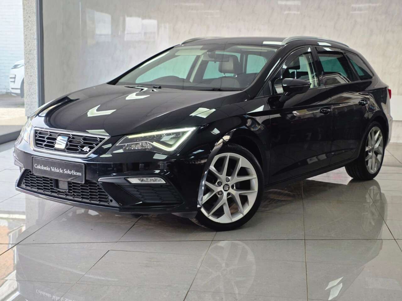 A 2018 SEAT LEON 1.4 TSI FR Technology ST 5dr Petrol Manual Euro 6 (s/s) (125 ps) A 2018 SEAT LEON 1.4 TSI FR Technology ST 5dr Petrol Manual Euro 6 (s/s) (125 ps)