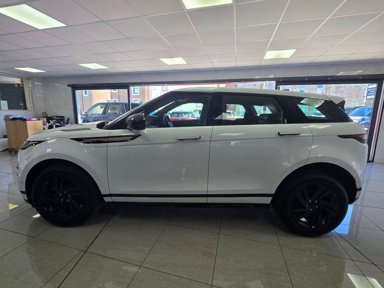 2021 LAND ROVER RANGE ROVER EVOQUE 2021 LAND ROVER RANGE ROVER EVOQUE