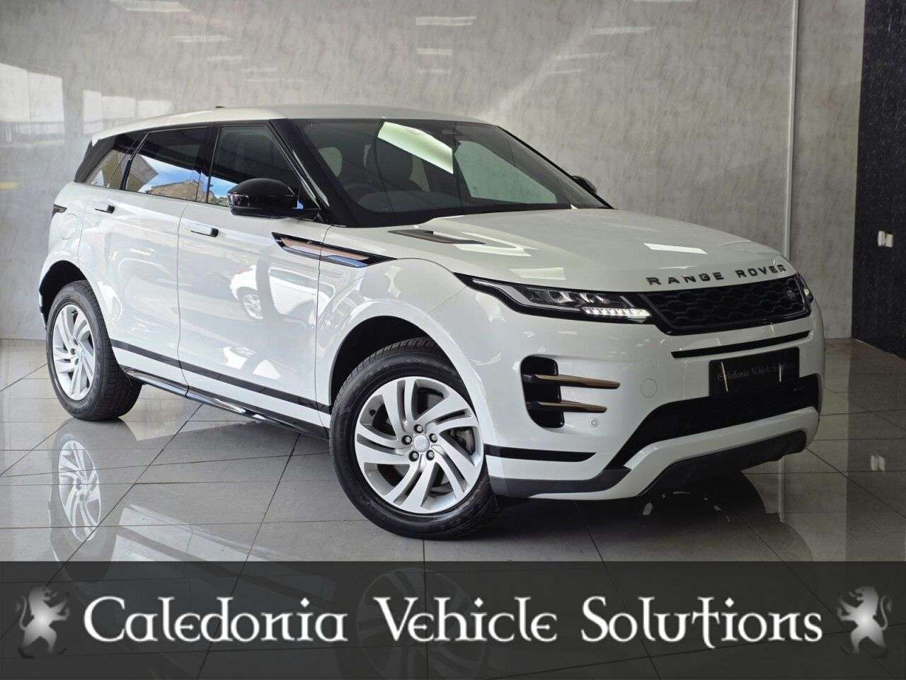 A 2022 LAND ROVER RANGE ROVER EVOQUE 2.0 D200 MHEV R-Dynamic S SUV 5dr Diesel Auto 4WD Euro 6 (s/s) (204 ps) A 2022 LAND ROVER RANGE ROVER EVOQUE 2.0 D200 MHEV R-Dynamic S SUV 5dr Diesel Auto 4WD Euro 6 (s/s) (204 ps)
