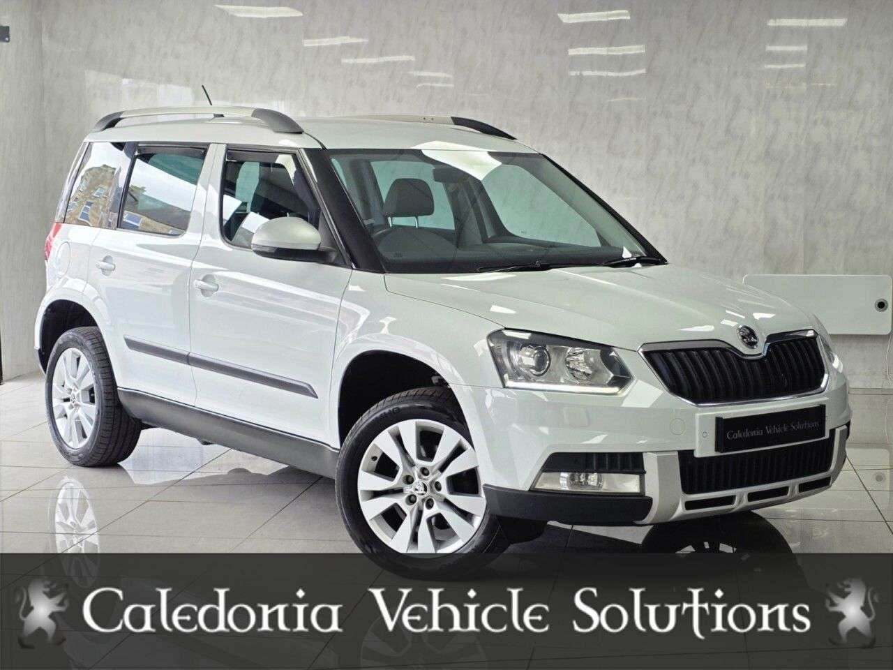 A 2017 SKODA YETI 1.2 TSI SE L Drive Outdoor 5dr Petrol DSG Euro 6 (s/s) (110 ps) A 2017 SKODA YETI 1.2 TSI SE L Drive Outdoor 5dr Petrol DSG Euro 6 (s/s) (110 ps)