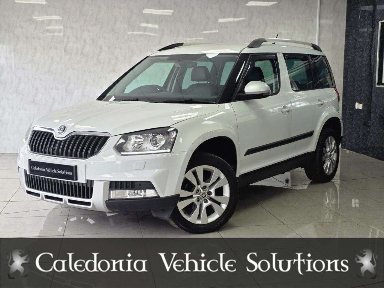 A 2017 SKODA YETI 1.2 TSI SE L Drive Outdoor 5dr Petrol DSG Euro 6 (s/s) (110 ps) A 2017 SKODA YETI 1.2 TSI SE L Drive Outdoor 5dr Petrol DSG Euro 6 (s/s) (110 ps)