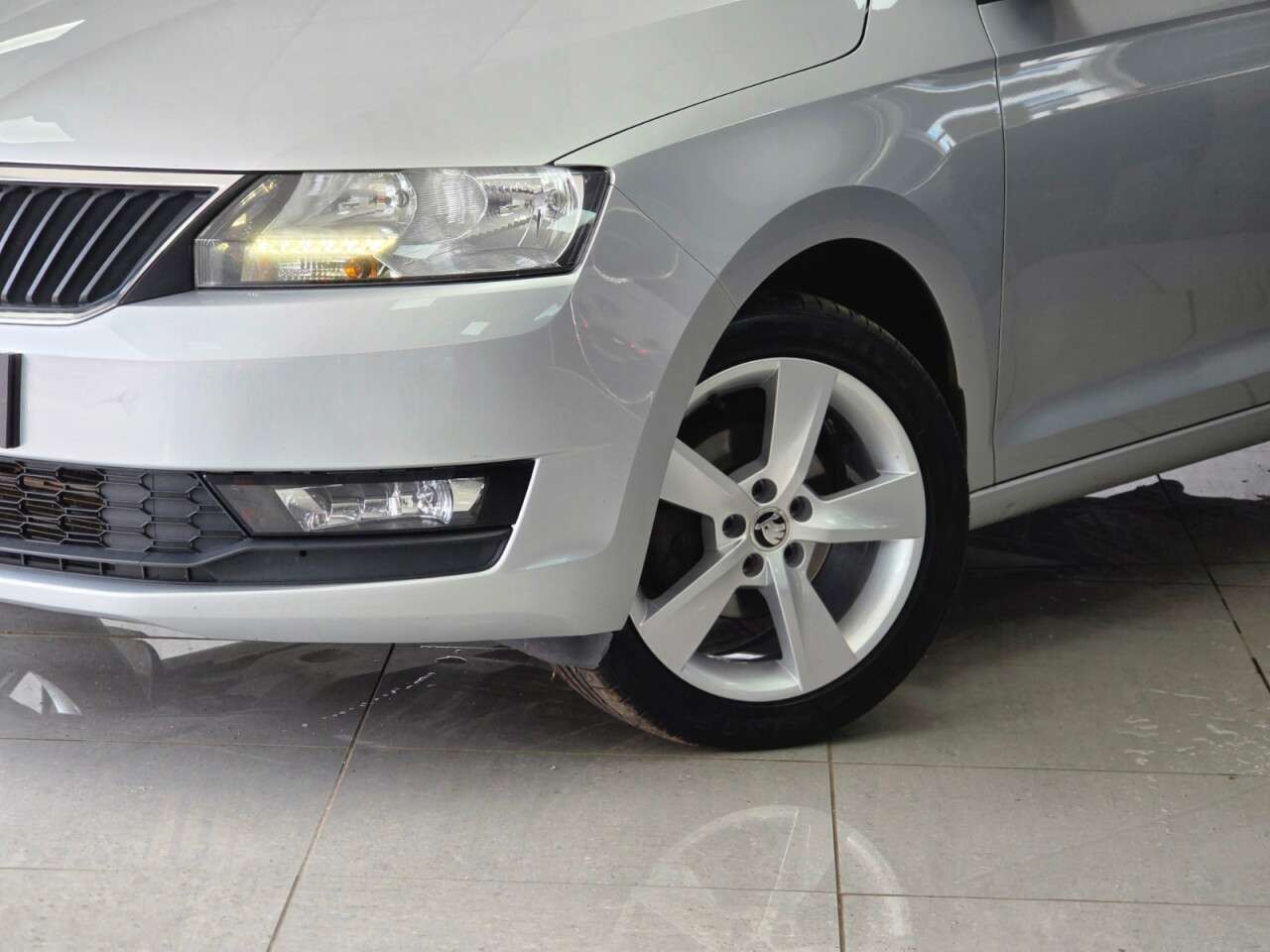 2018 SKODA RAPID SPACEBACK 2018 SKODA RAPID SPACEBACK