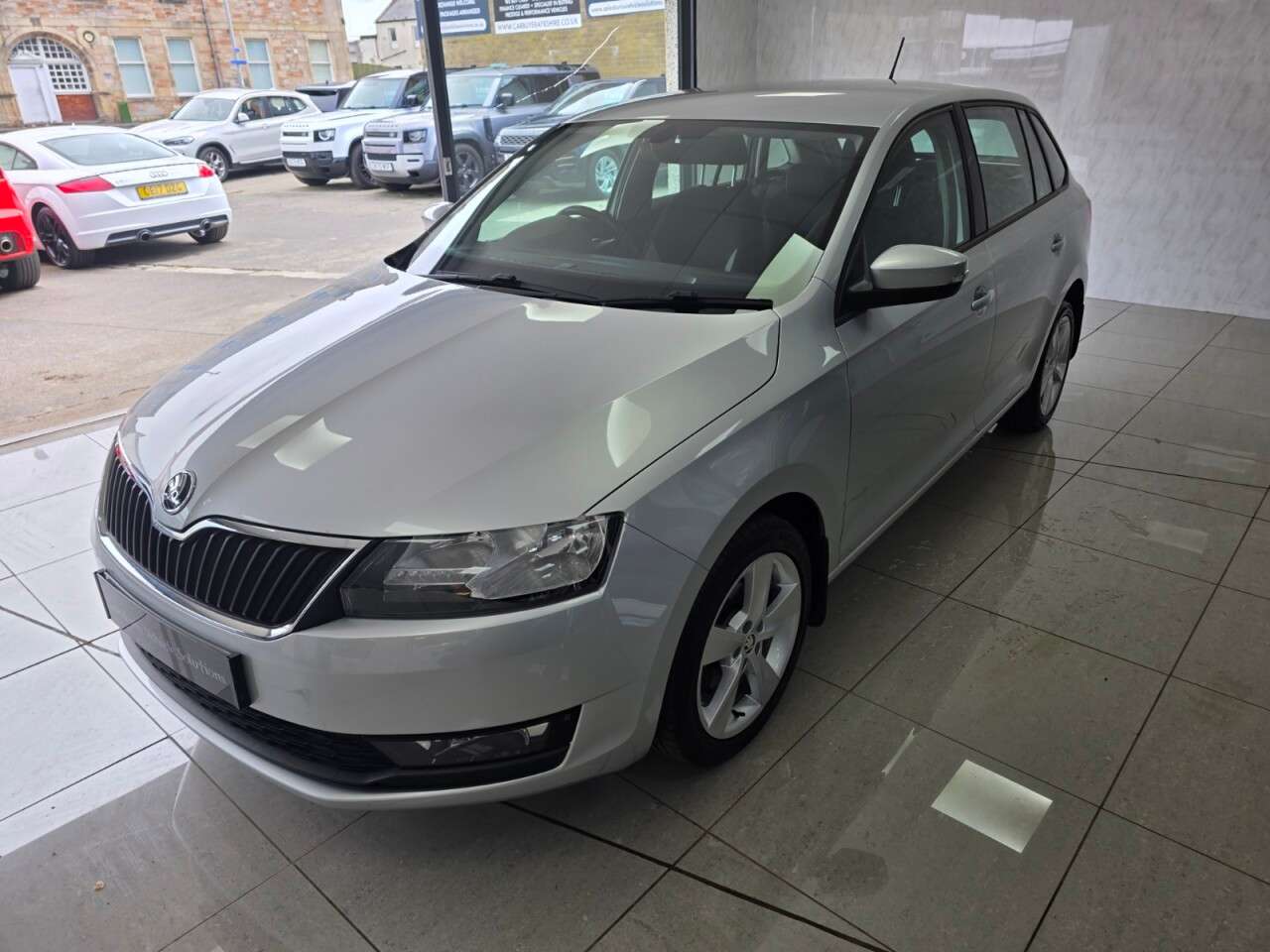 2018 SKODA RAPID SPACEBACK 2018 SKODA RAPID SPACEBACK