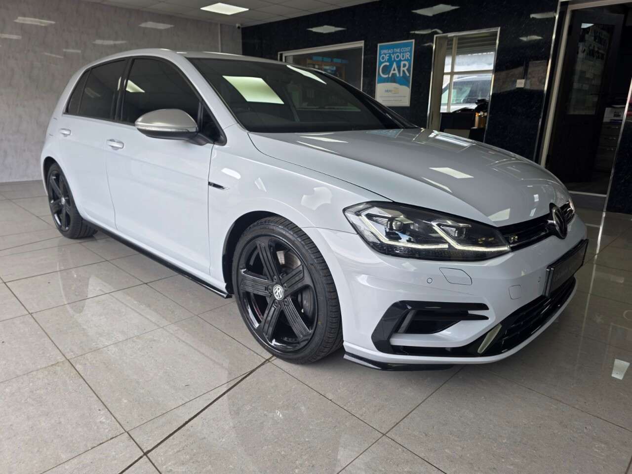 2019 VOLKSWAGEN GOLF 2019 VOLKSWAGEN GOLF