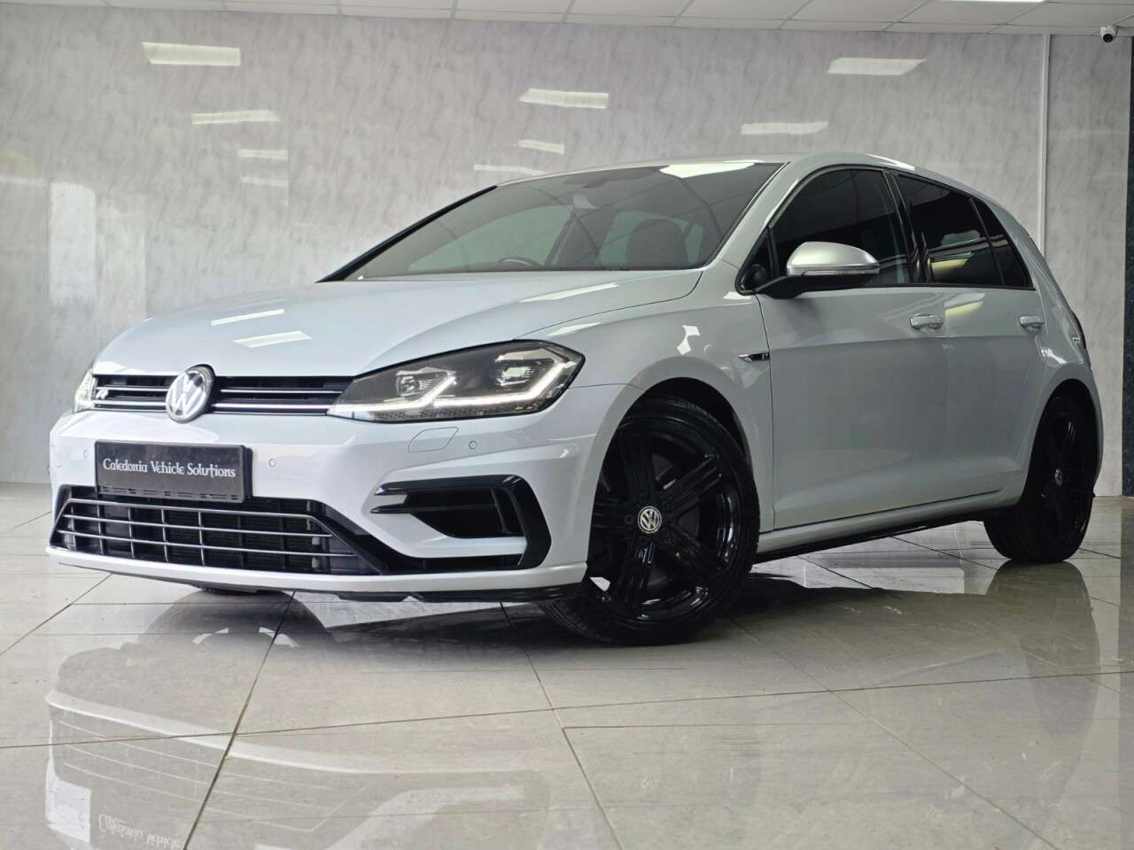 2019 VOLKSWAGEN GOLF 2019 VOLKSWAGEN GOLF