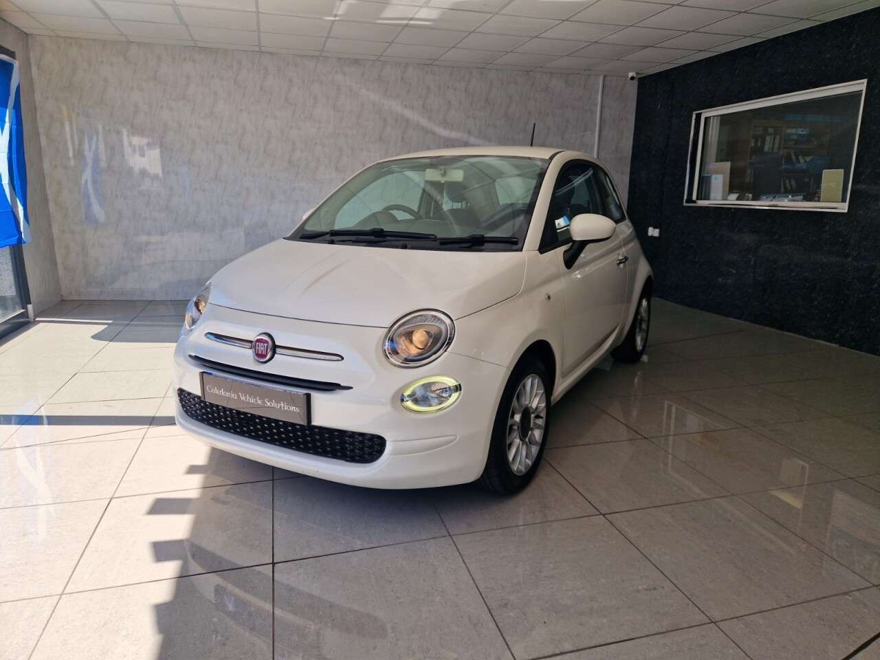 2017 FIAT 500 2017 FIAT 500
