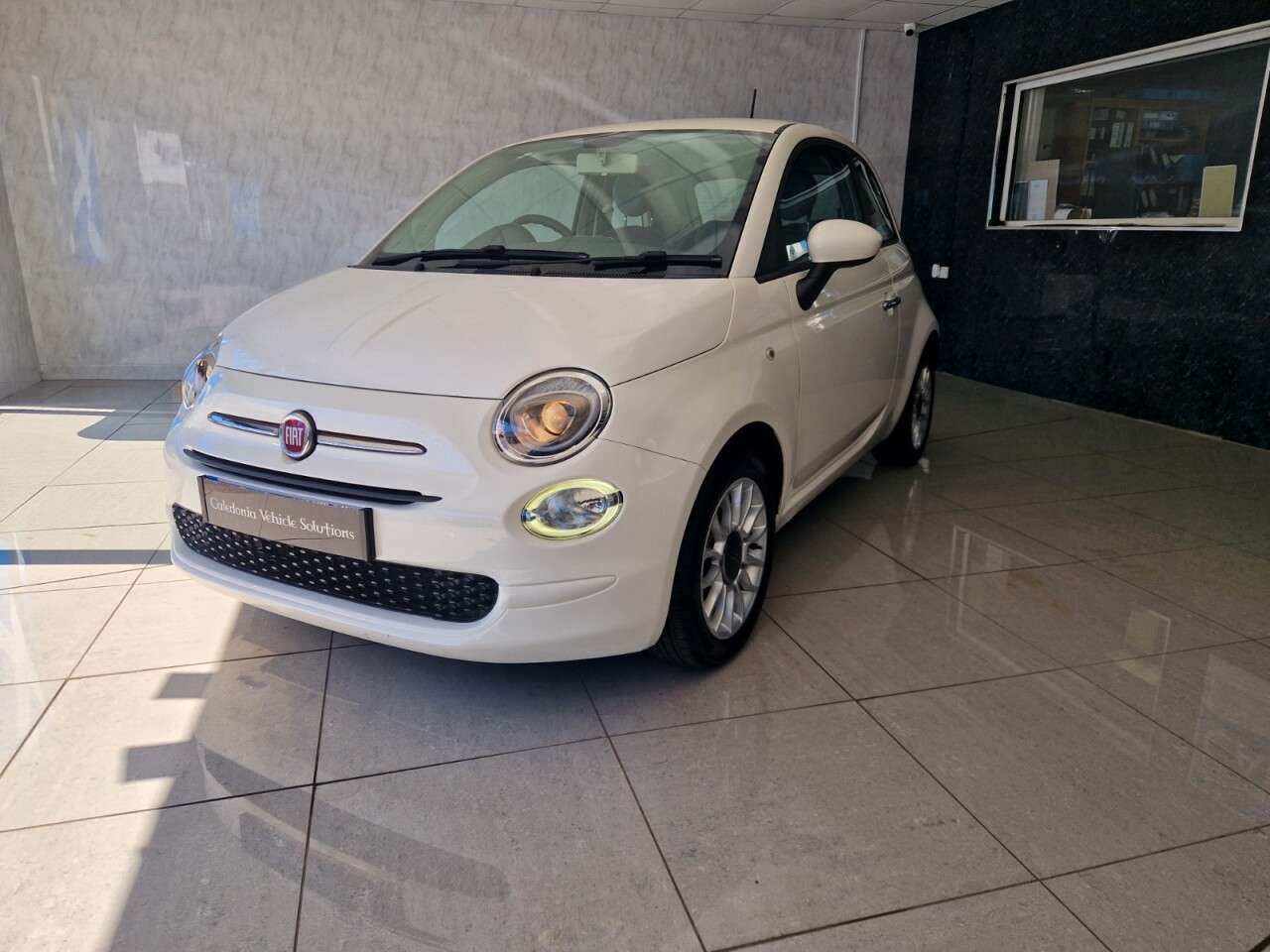 2017 FIAT 500 2017 FIAT 500