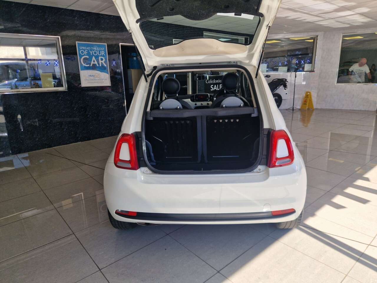 2017 FIAT 500 2017 FIAT 500