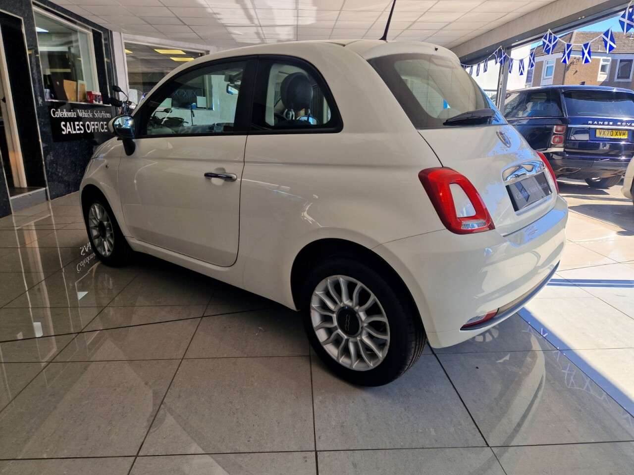 2017 FIAT 500 2017 FIAT 500