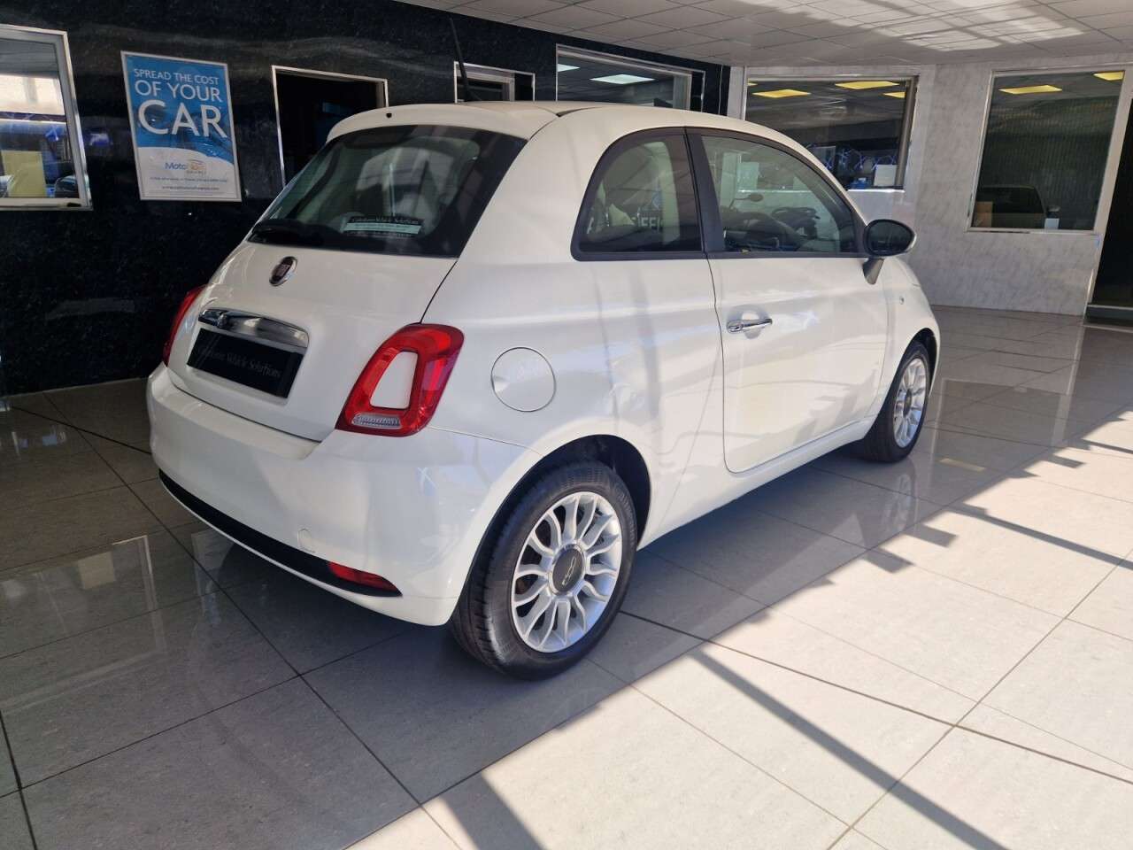 2017 FIAT 500 2017 FIAT 500