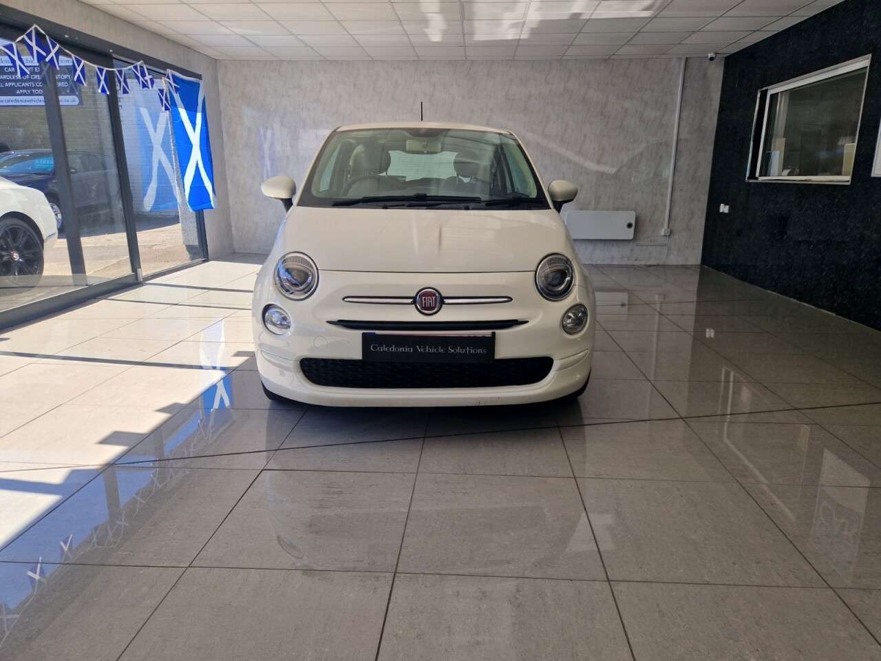 2017 FIAT 500 2017 FIAT 500