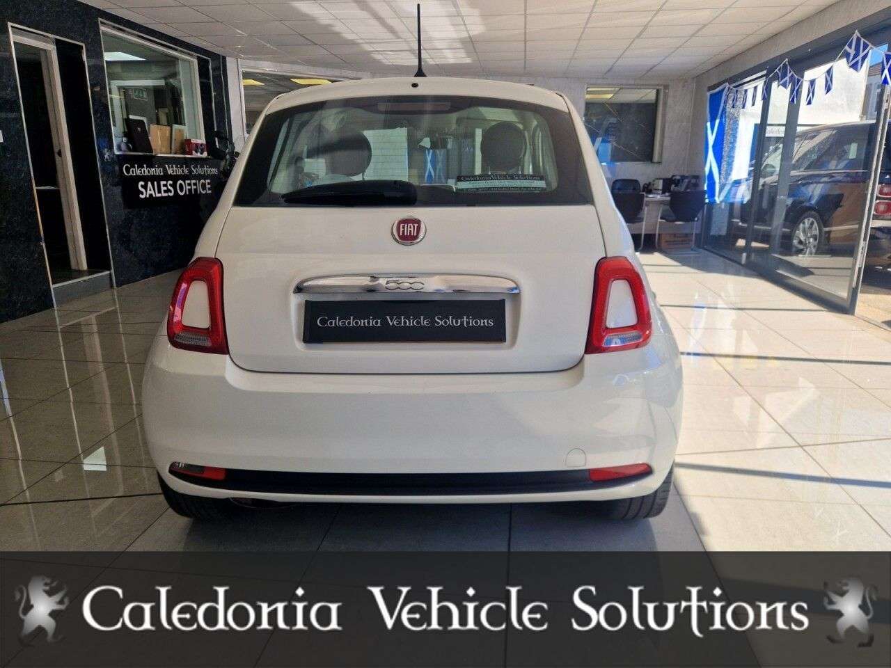 2017 FIAT 500 2017 FIAT 500