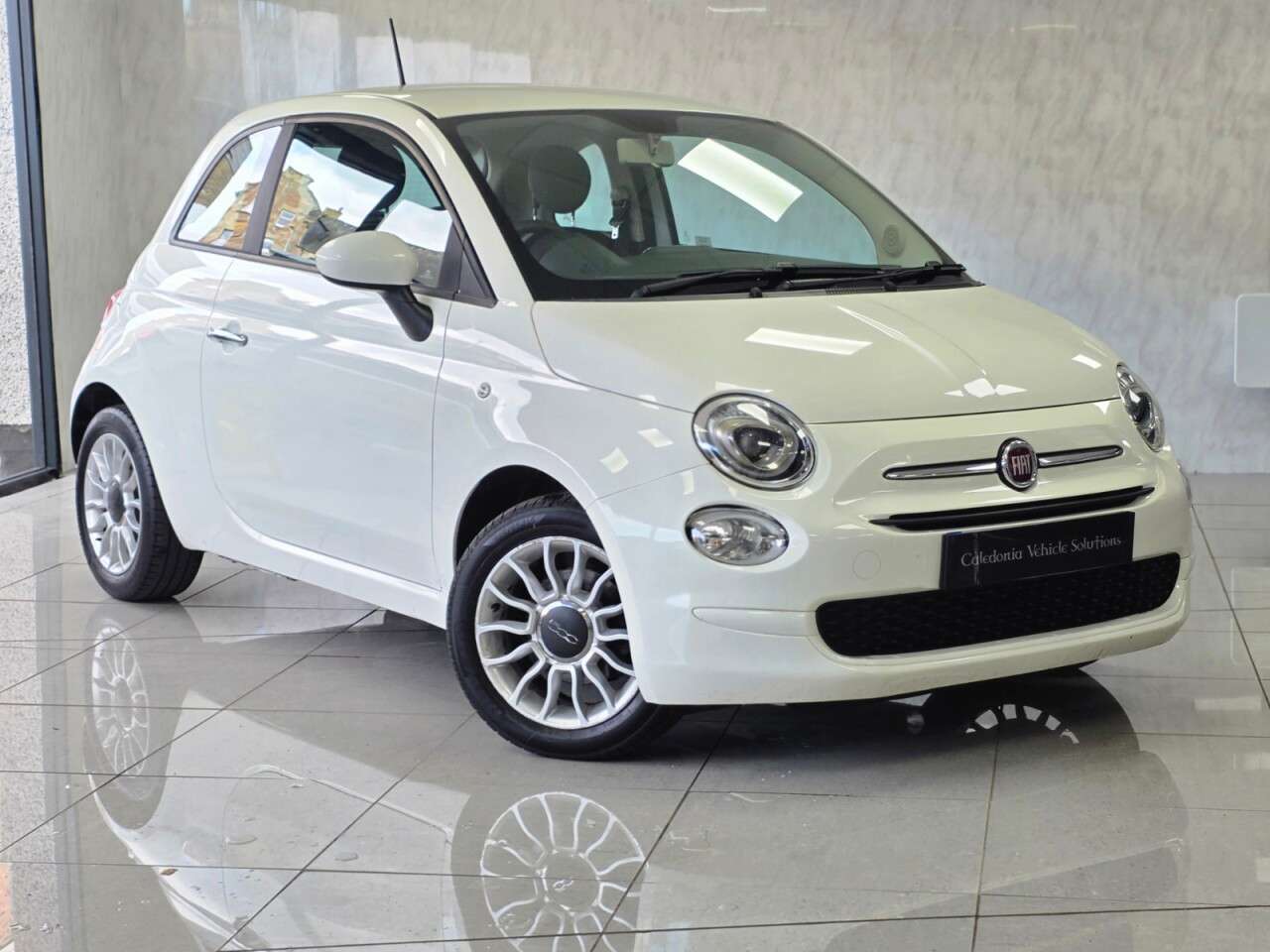 2017 FIAT 500 2017 FIAT 500