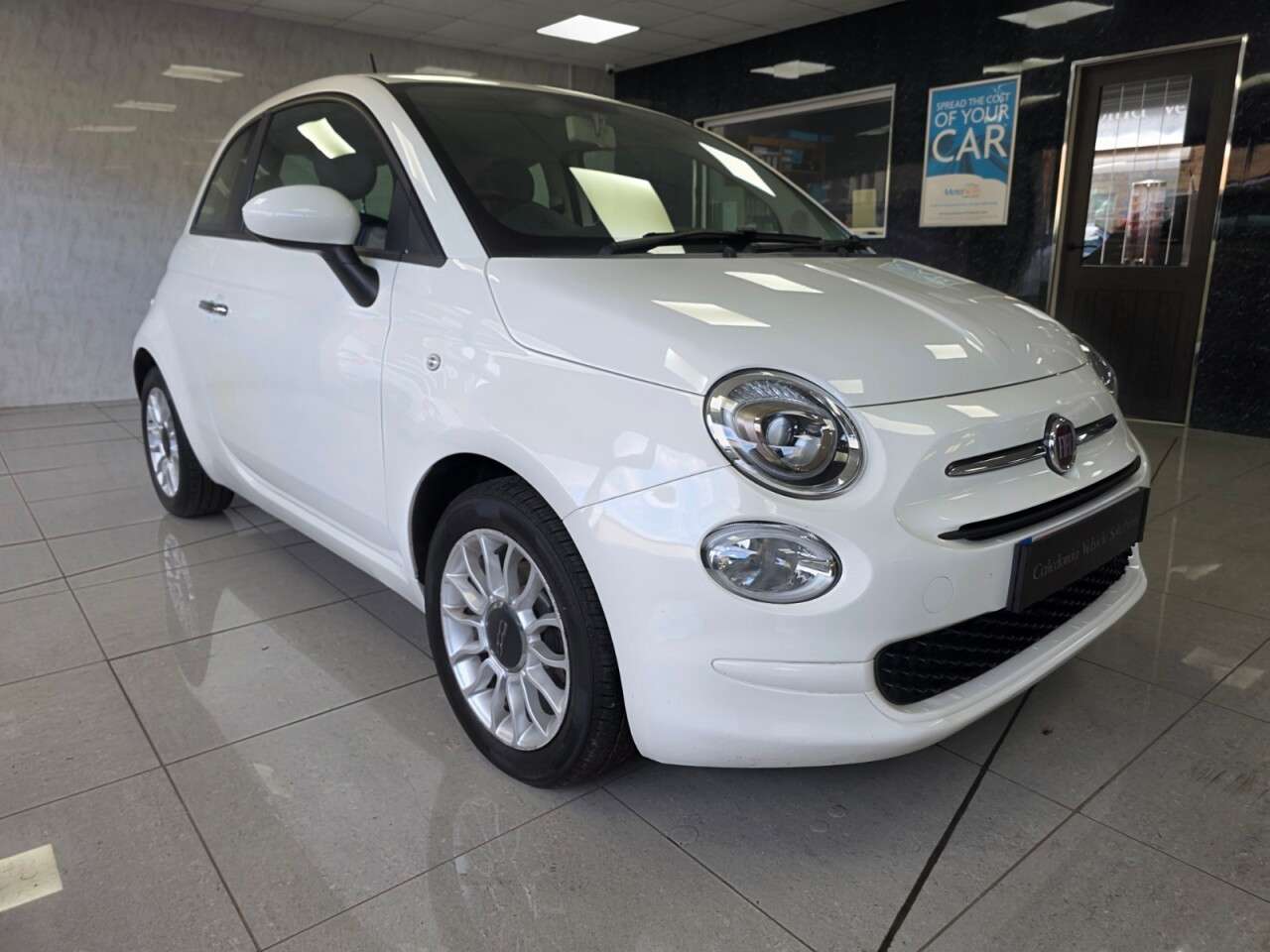 2017 FIAT 500 2017 FIAT 500