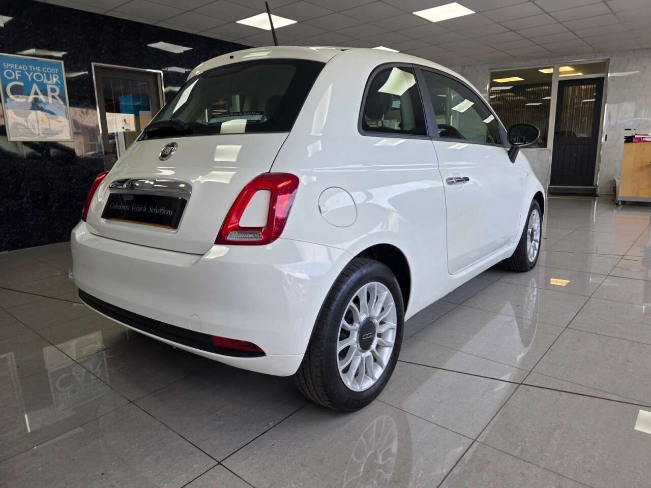 2017 FIAT 500 2017 FIAT 500