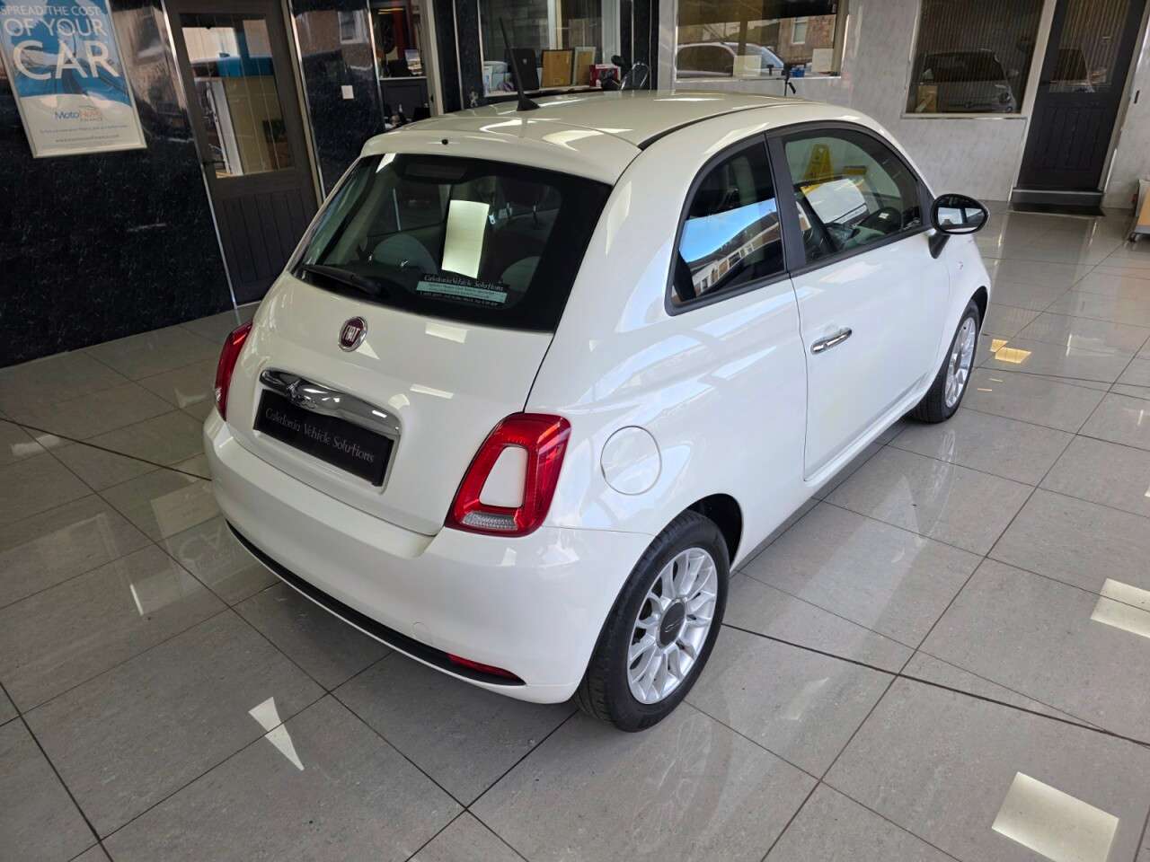 2017 FIAT 500 2017 FIAT 500