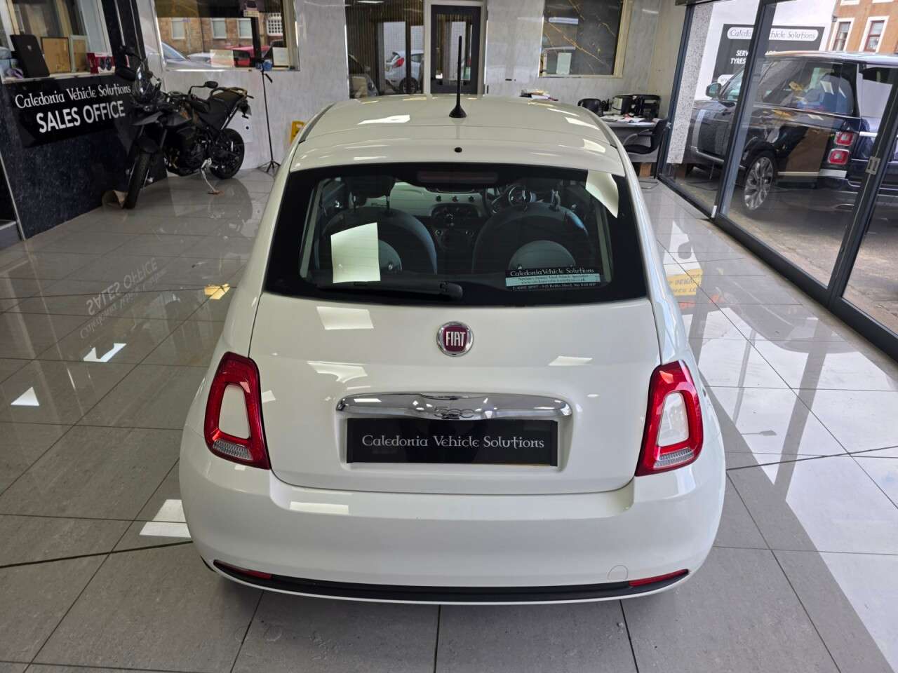 2017 FIAT 500 2017 FIAT 500