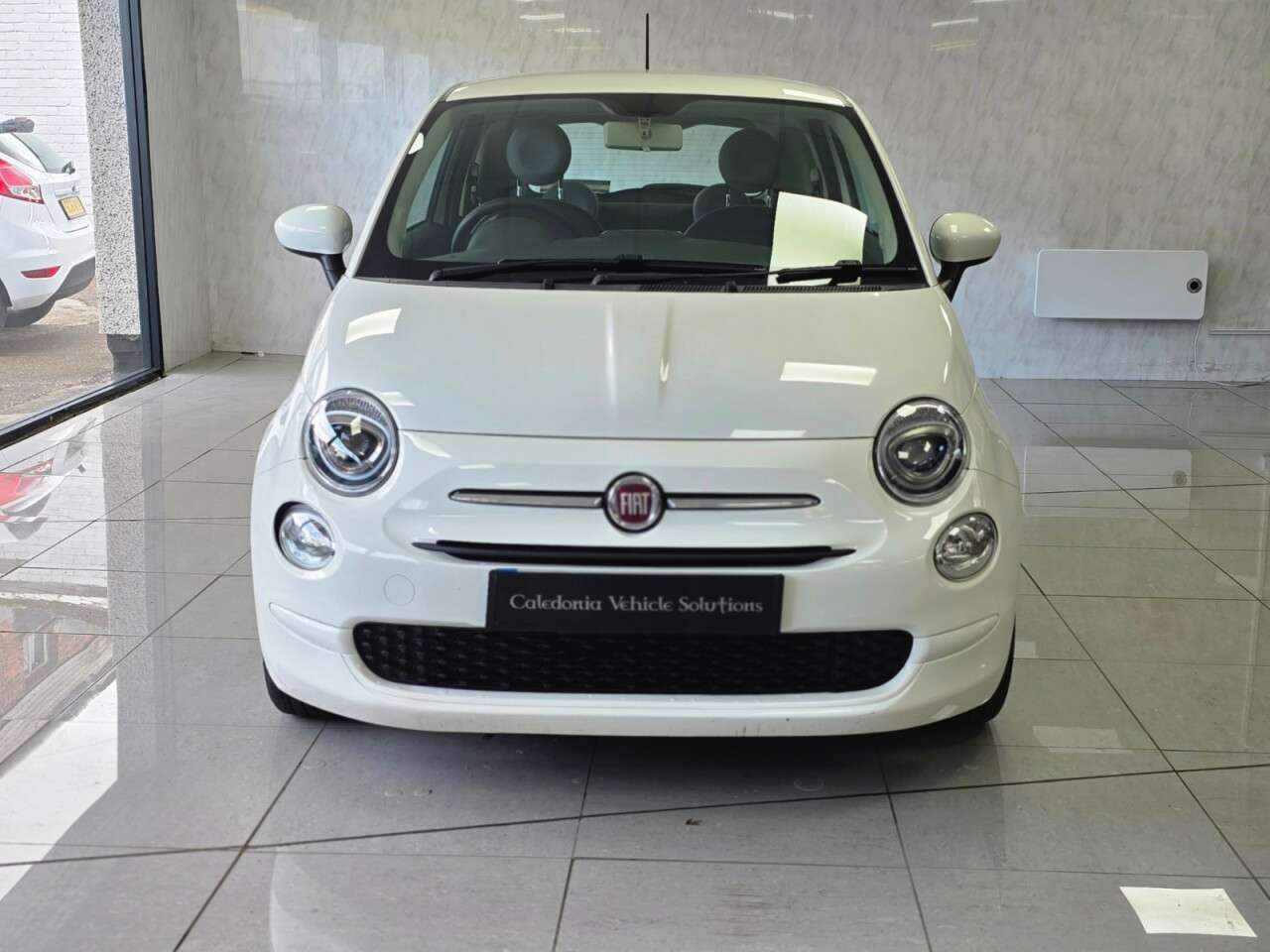 2017 FIAT 500 2017 FIAT 500