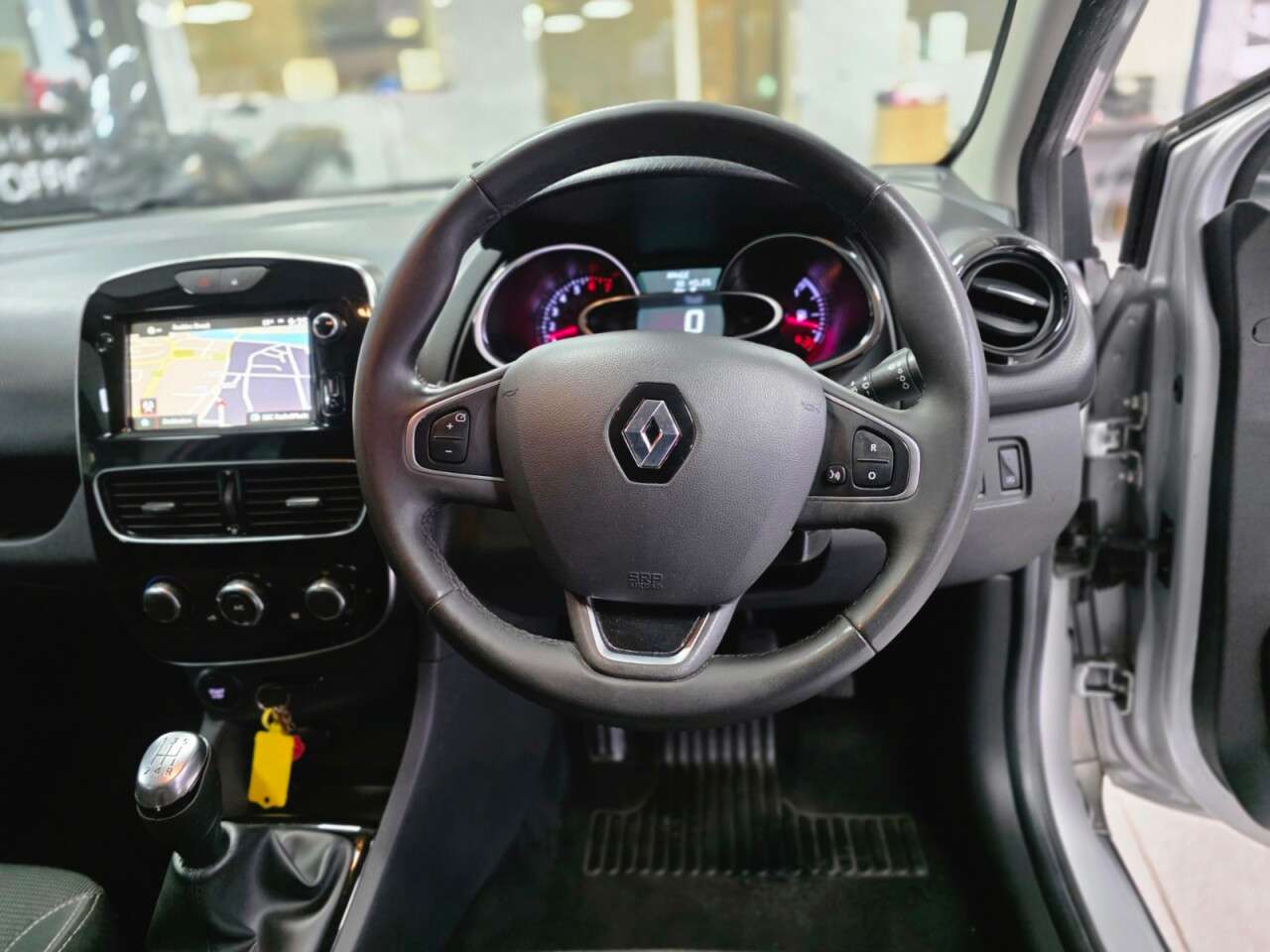 2019 RENAULT CLIO 2019 RENAULT CLIO