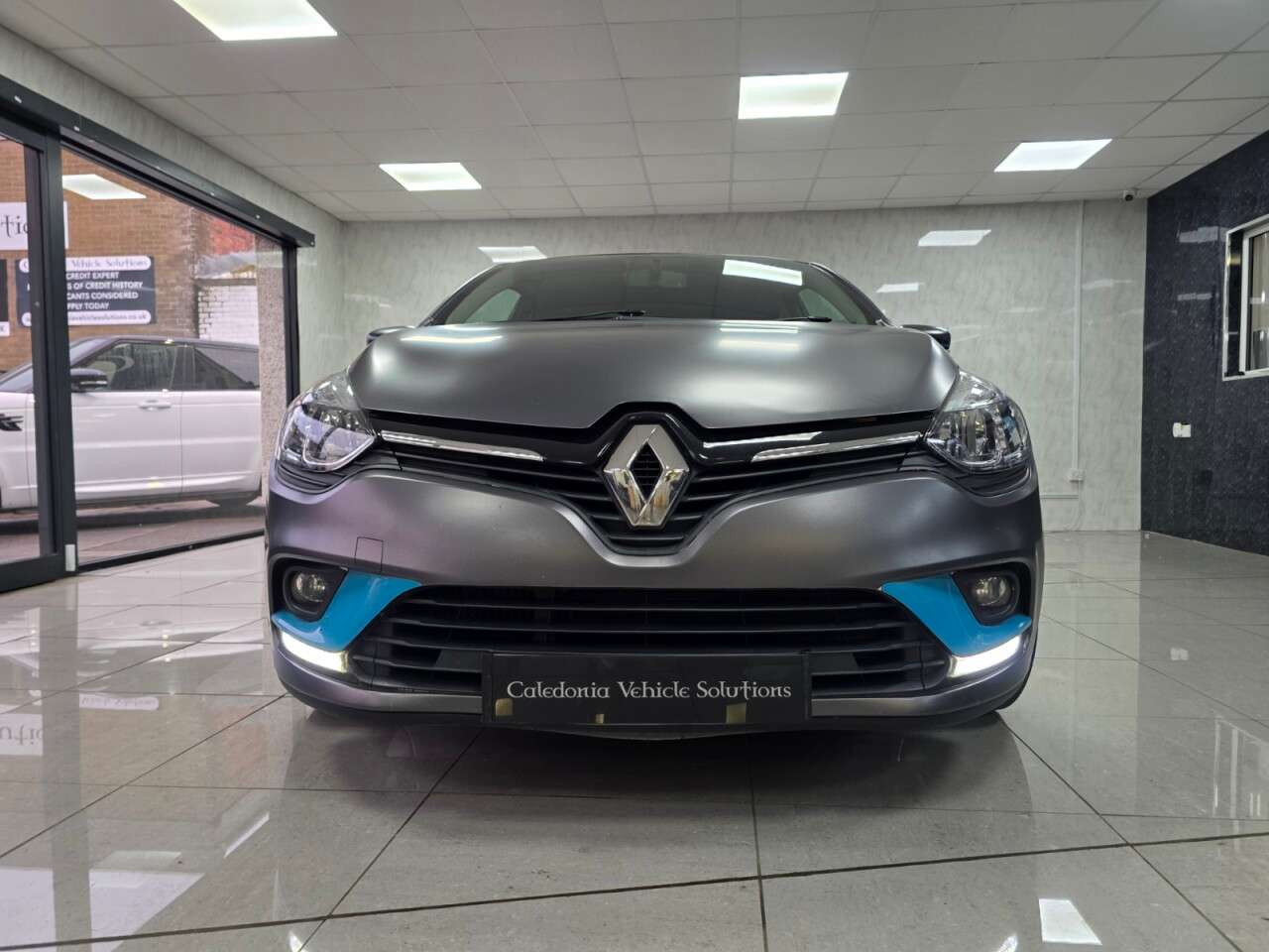 2019 RENAULT CLIO 2019 RENAULT CLIO