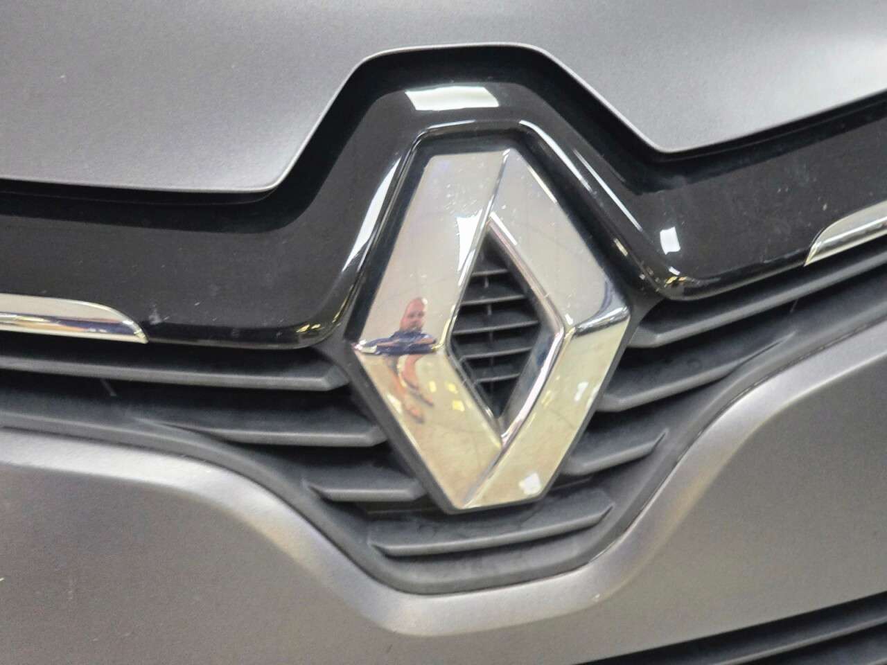 2019 RENAULT CLIO 2019 RENAULT CLIO