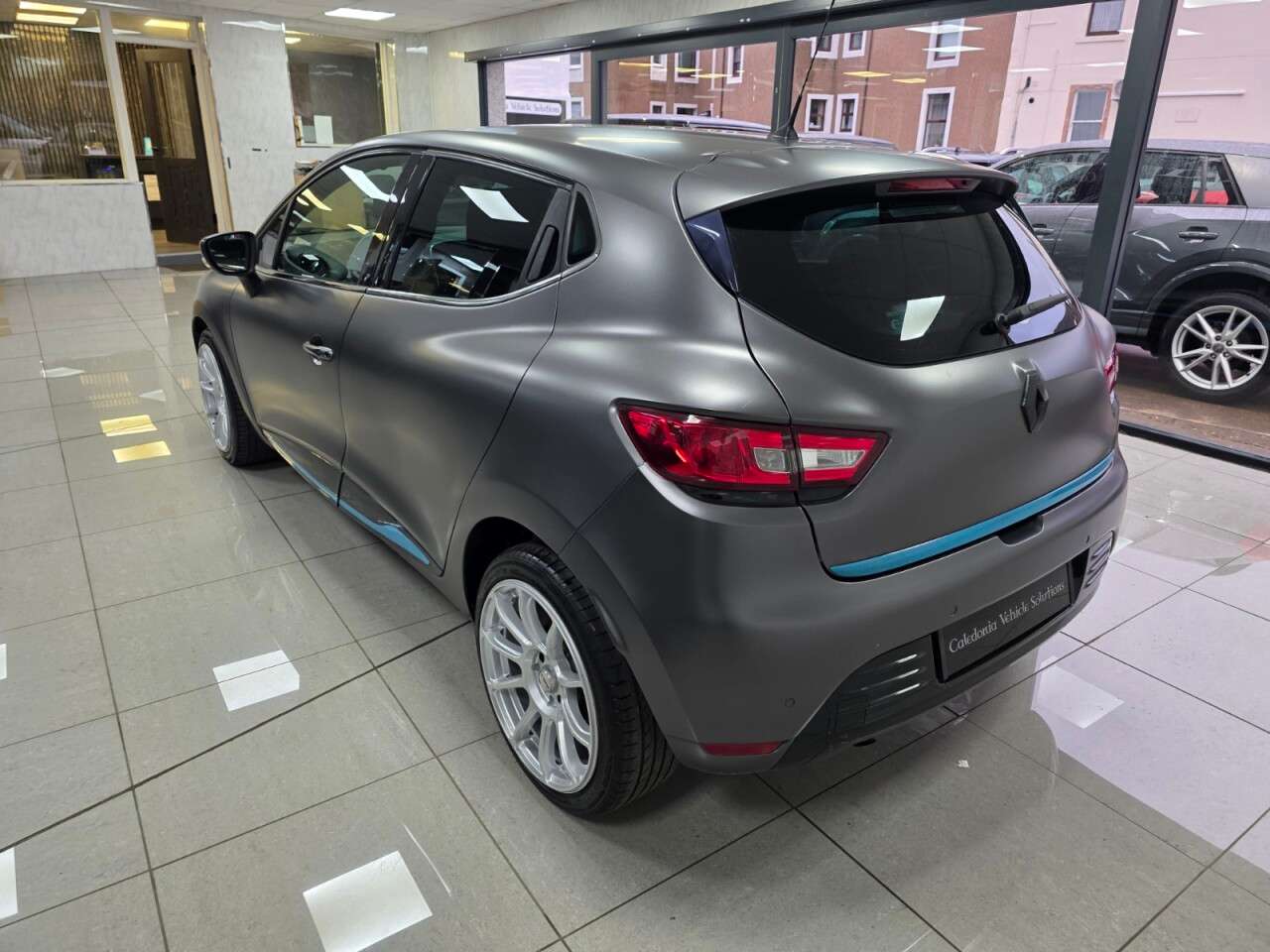2019 RENAULT CLIO 2019 RENAULT CLIO