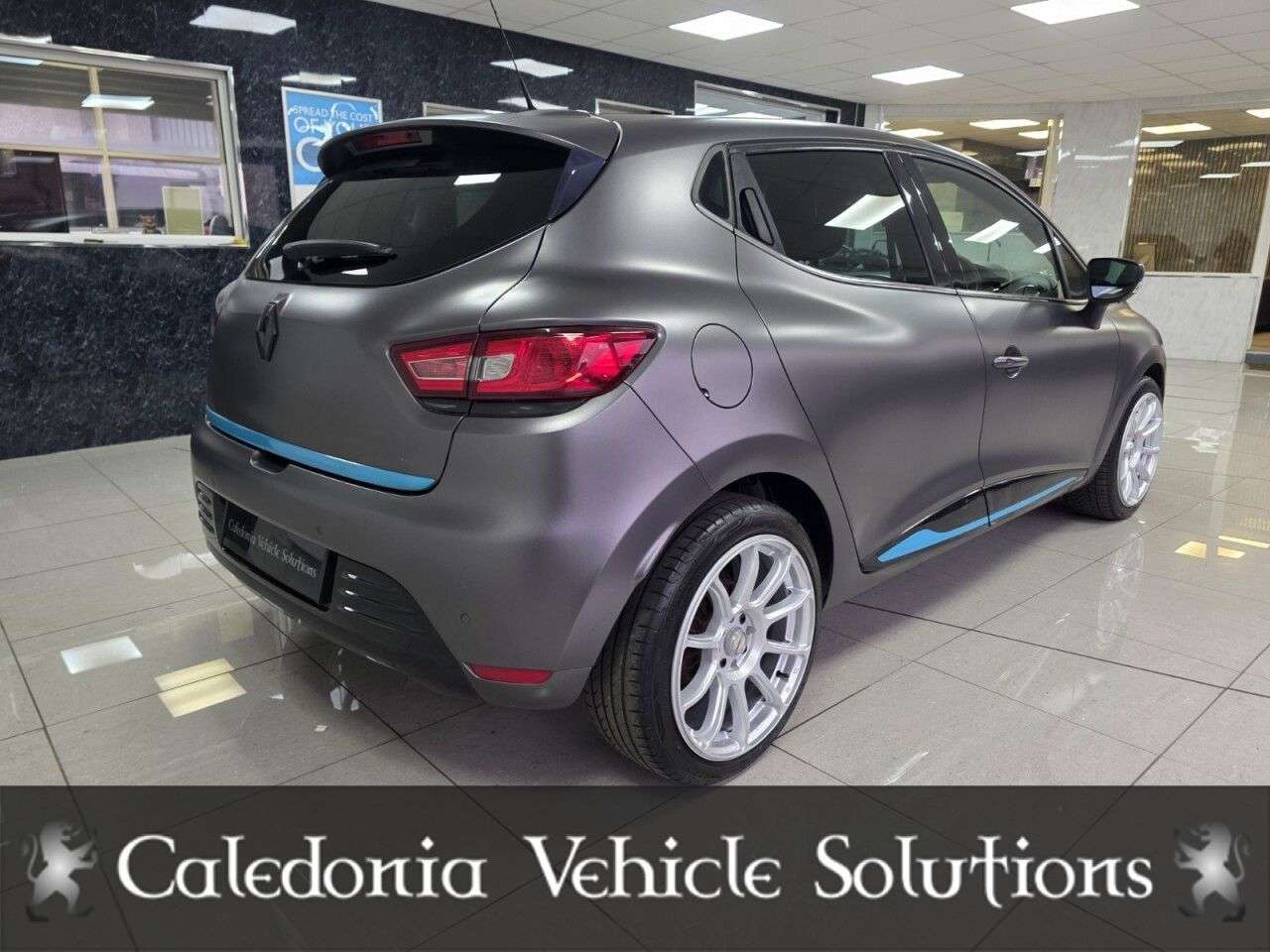 2019 RENAULT CLIO 2019 RENAULT CLIO