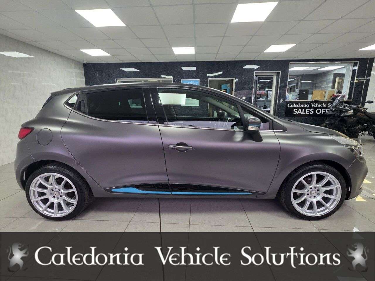 2019 RENAULT CLIO 2019 RENAULT CLIO
