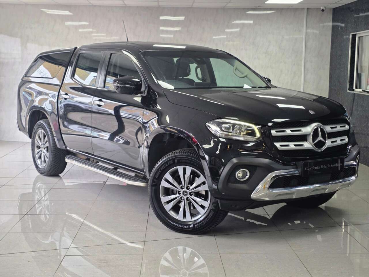 A 2018 MERCEDES-BENZ X-CLASS 2.3 CDI Power Pickup Double Cab 4dr Diesel Auto 4MATIC Euro 6 (190 ps) A 2018 MERCEDES-BENZ X-CLASS 2.3 CDI Power Pickup Double Cab 4dr Diesel Auto 4MATIC Euro 6 (190 ps)