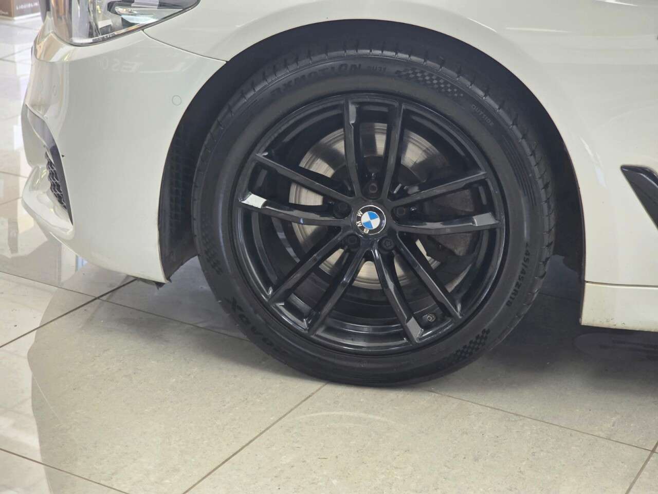 2019 BMW 5 SERIES 2019 BMW 5 SERIES