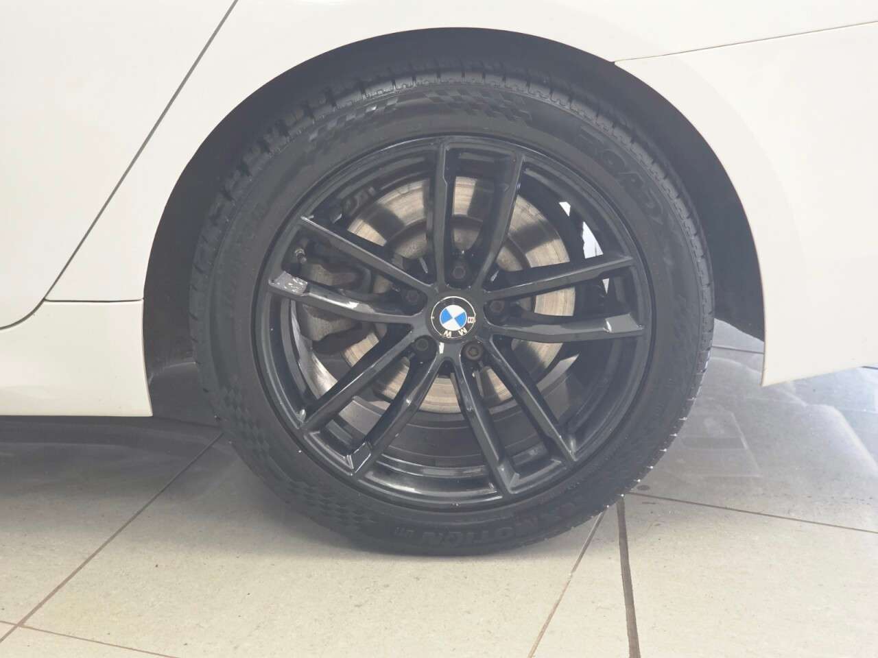 2019 BMW 5 SERIES 2019 BMW 5 SERIES
