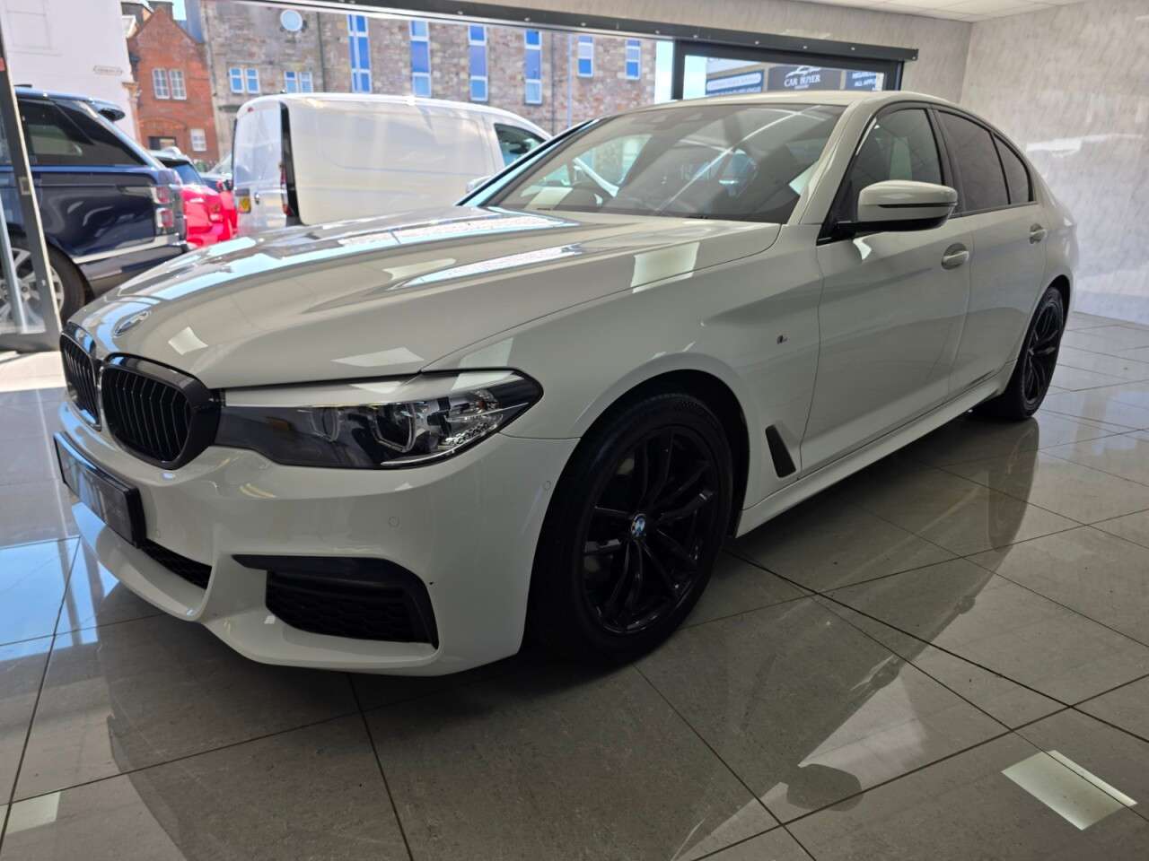 2019 BMW 5 SERIES 2019 BMW 5 SERIES